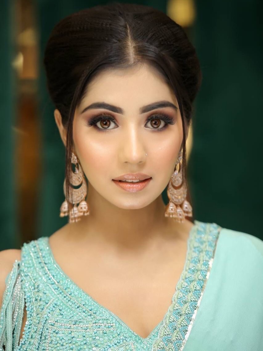Sneha 