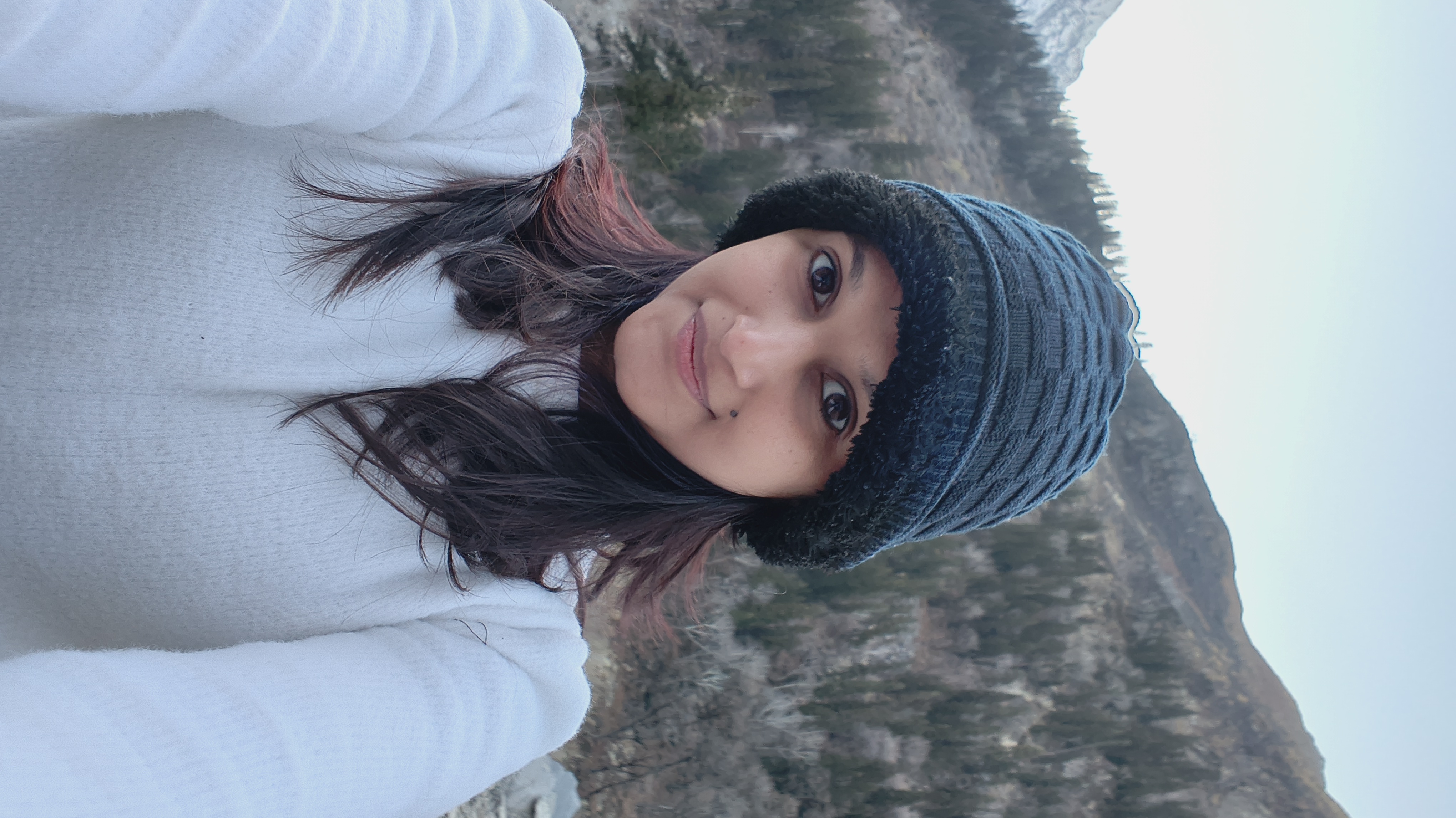 Chandni Sharma gurnani  - no makeup