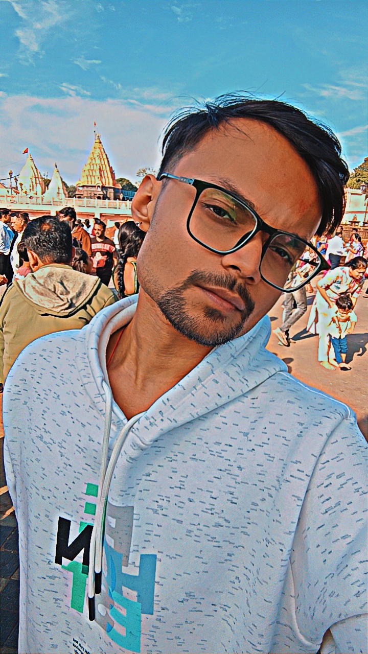 PRAVEEN KESHRI - no makeup